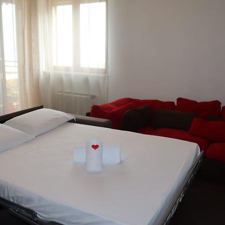 Bari Airport Seaview Apartment Esterno foto
